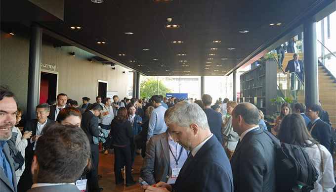 Aynı zamanda intraoperatif kanama ve postoperatif tümörün nüksetmesinde önemli bir azalma nasıl elde edilir?